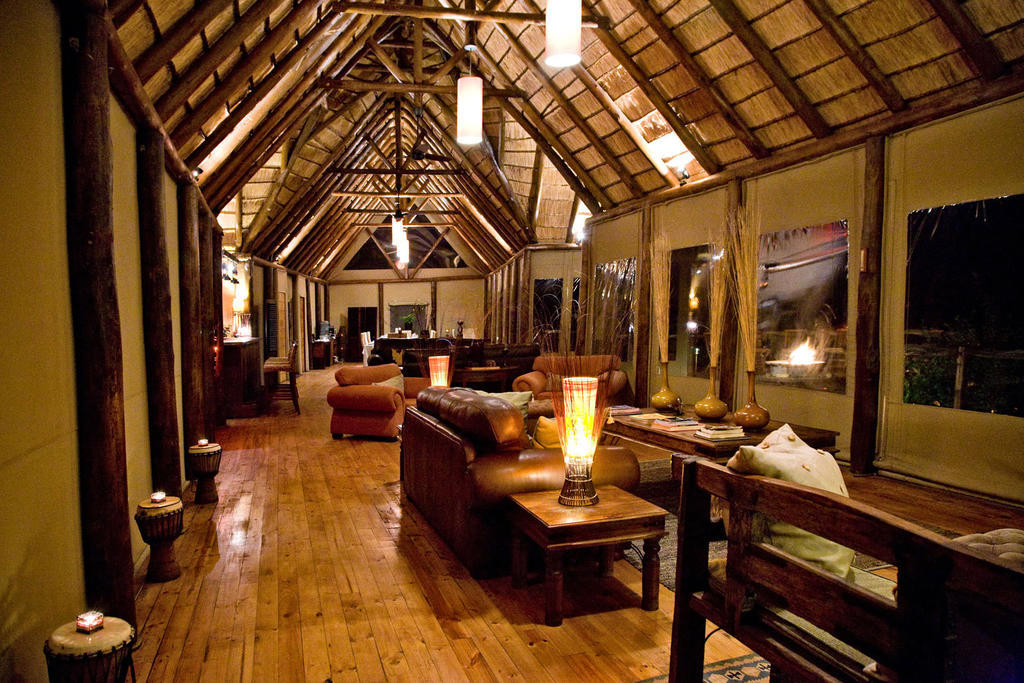 Bush Lodge - Rezervaţia Naturală Amakhala Exterior foto